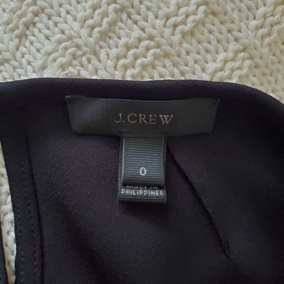 🦋 J.CREW 🦋 Tiered Bell-Sleeve Drapey Crepe Top - [Size 0, Black] - Picture 12 of 14